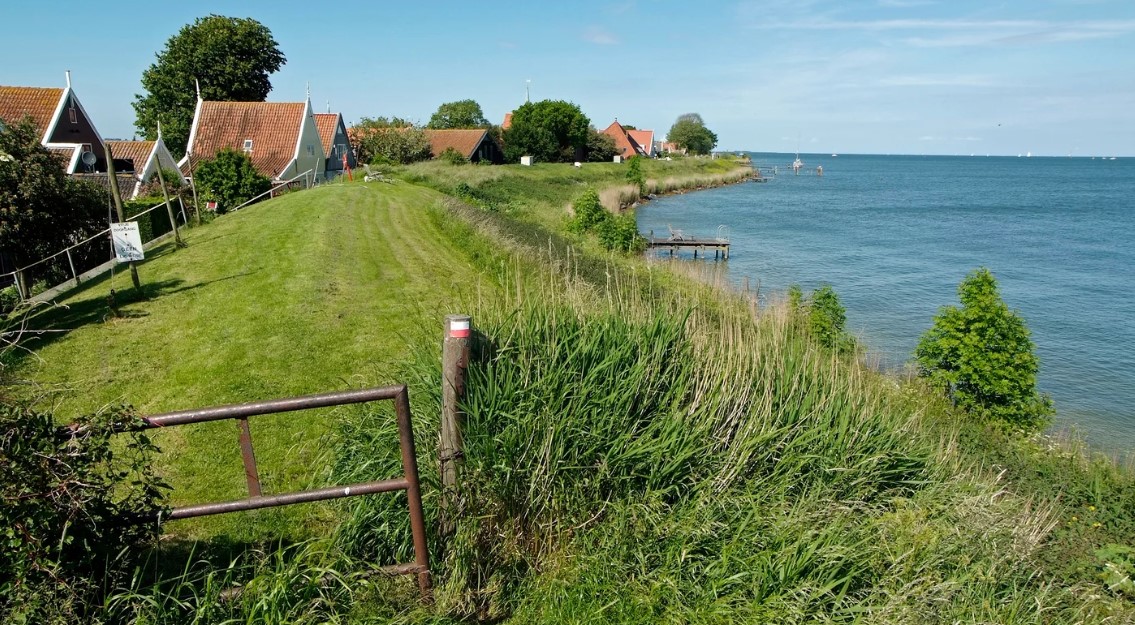 Politiek zet onverwacht deur open voor bouwen in Markermeer